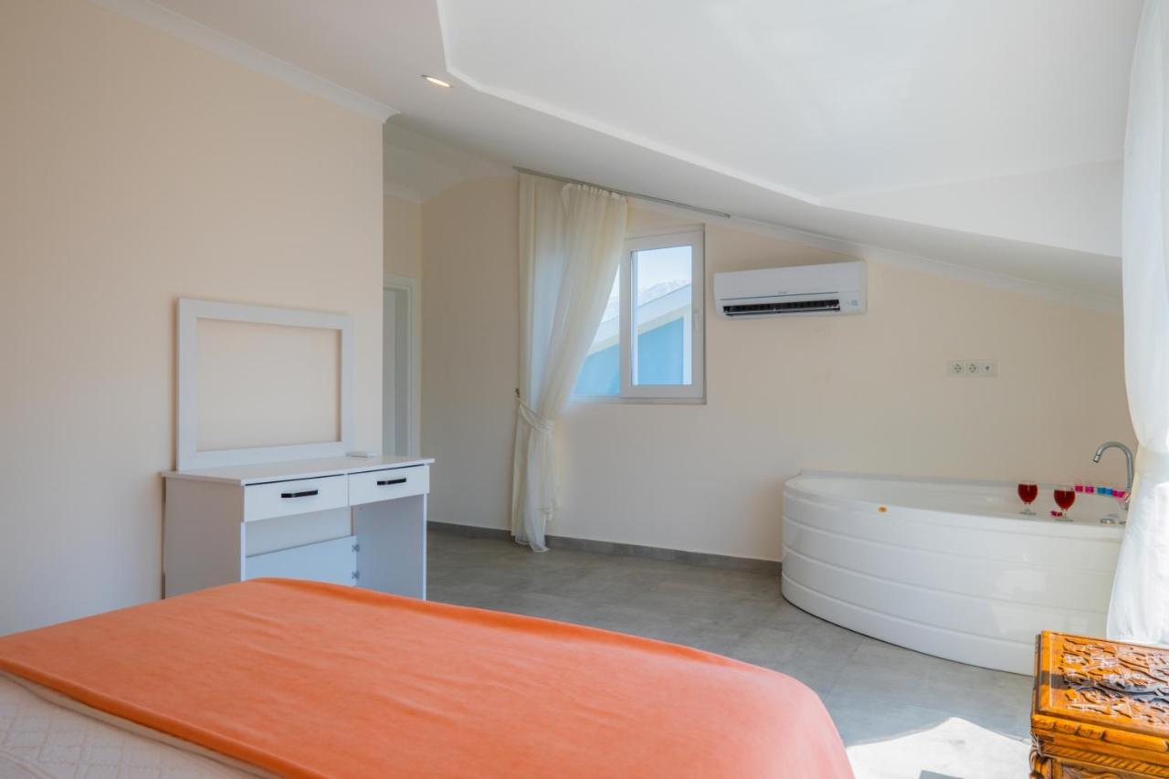 Infinity Beyaz Villa Fethiye Exterior foto