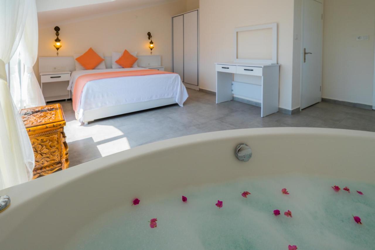 Infinity Beyaz Villa Fethiye Exterior foto